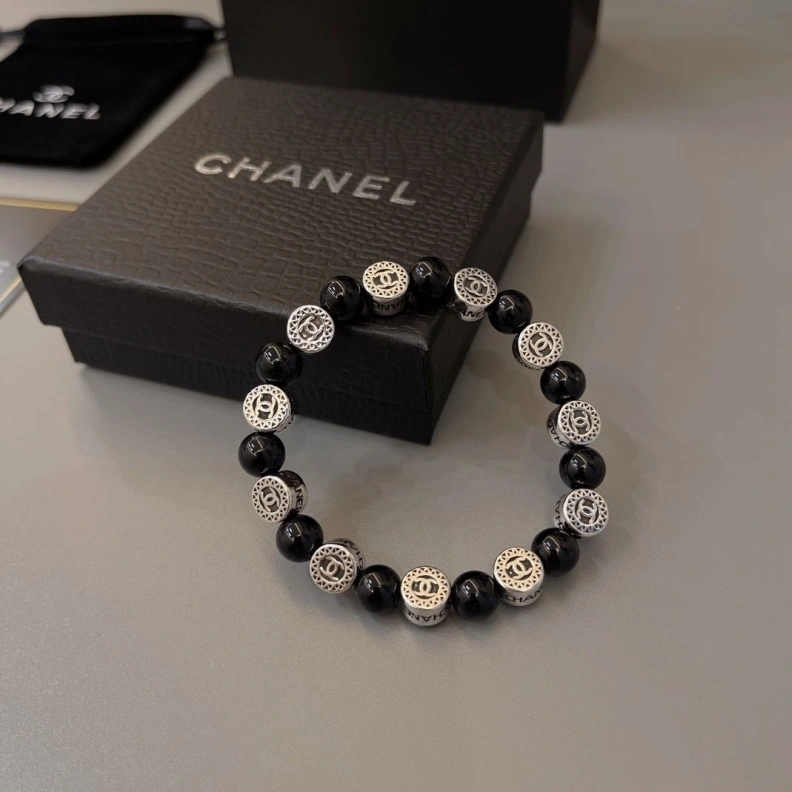 Bold Chxnxl Bracelets 284755