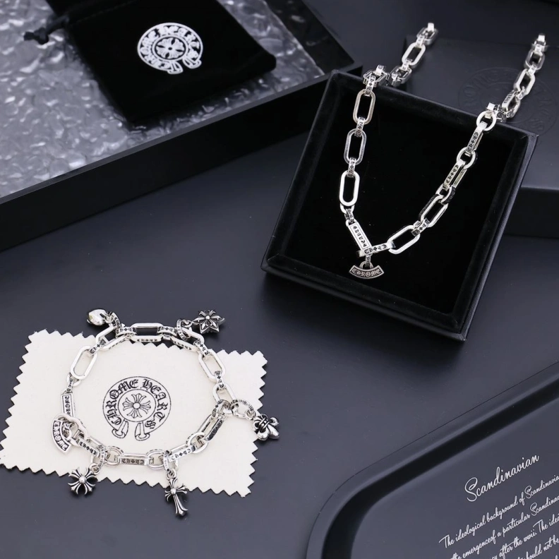 Chrxmx Hxxrts Necklaces Efficient 296202