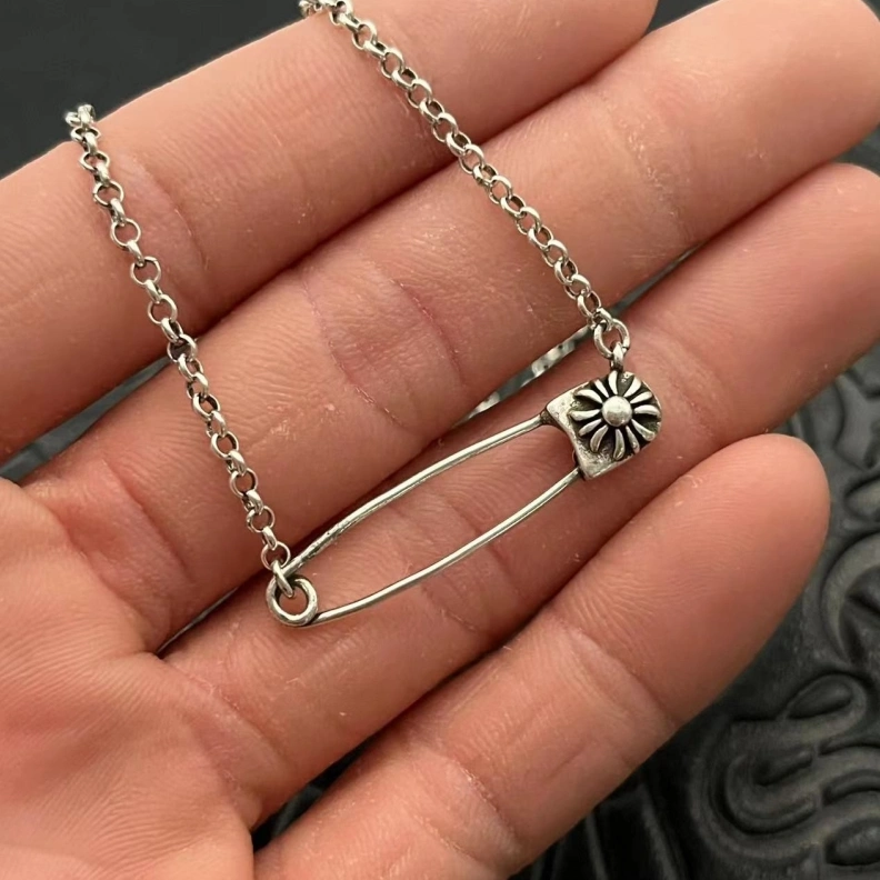 HighQuality Chrxmx Hxxrts Necklaces 296203