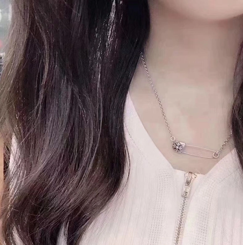 HighQuality Chrxmx Hxxrts Necklaces 296203