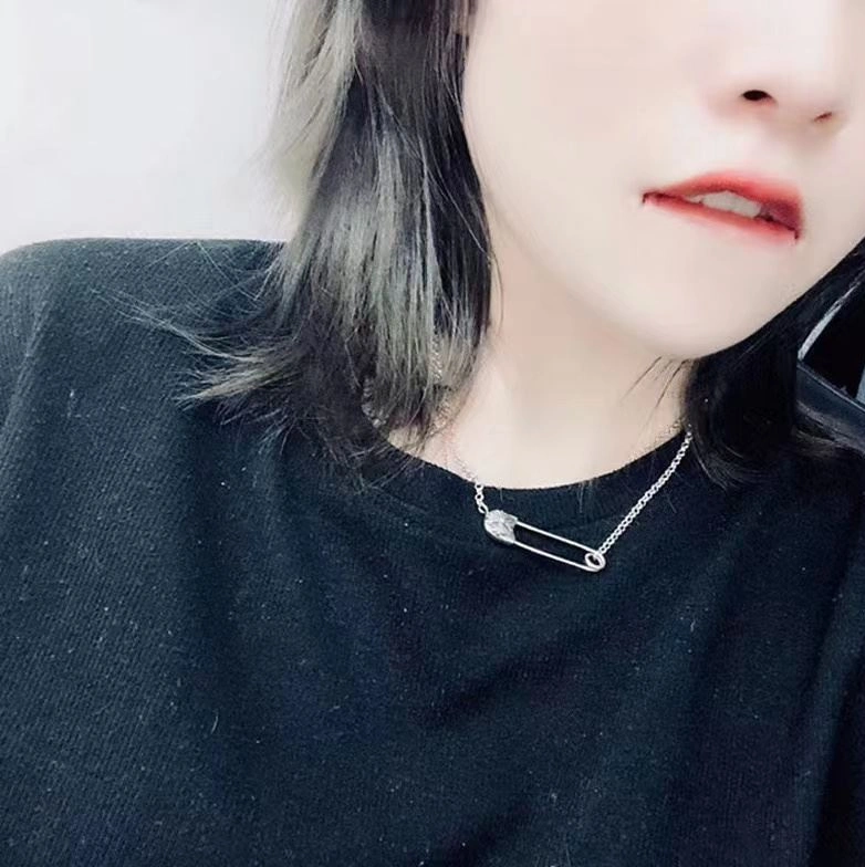 HighQuality Chrxmx Hxxrts Necklaces 296203