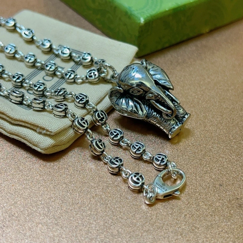 Flexible Gxccx Necklaces 302143
