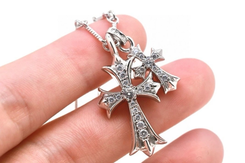 GoodFit Chrxmx Hxxrts Necklaces 296194