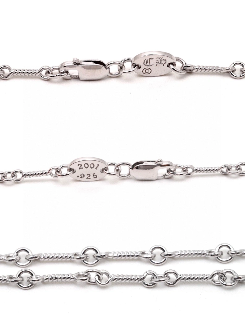 GoodFit Chrxmx Hxxrts Necklaces 296194