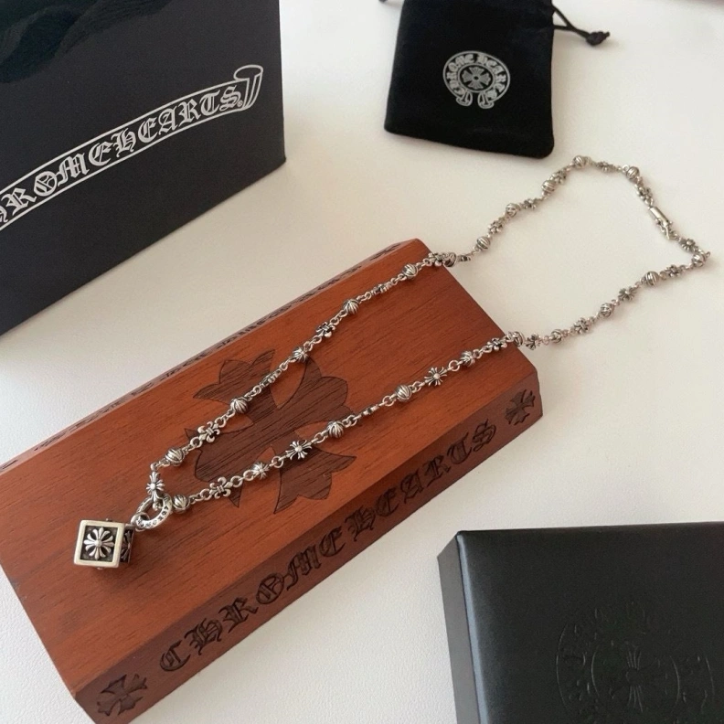 Popular Chrxmx Hxxrts Necklaces 296188