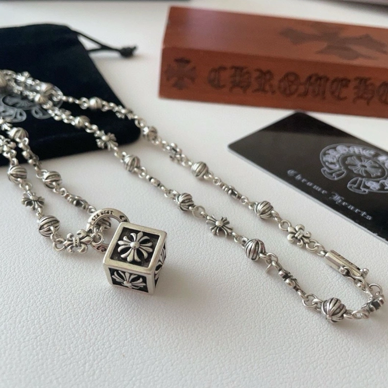 Popular Chrxmx Hxxrts Necklaces 296188