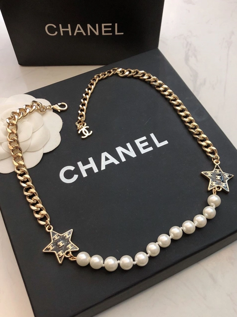 Classic Chxnxl Necklaces 286837