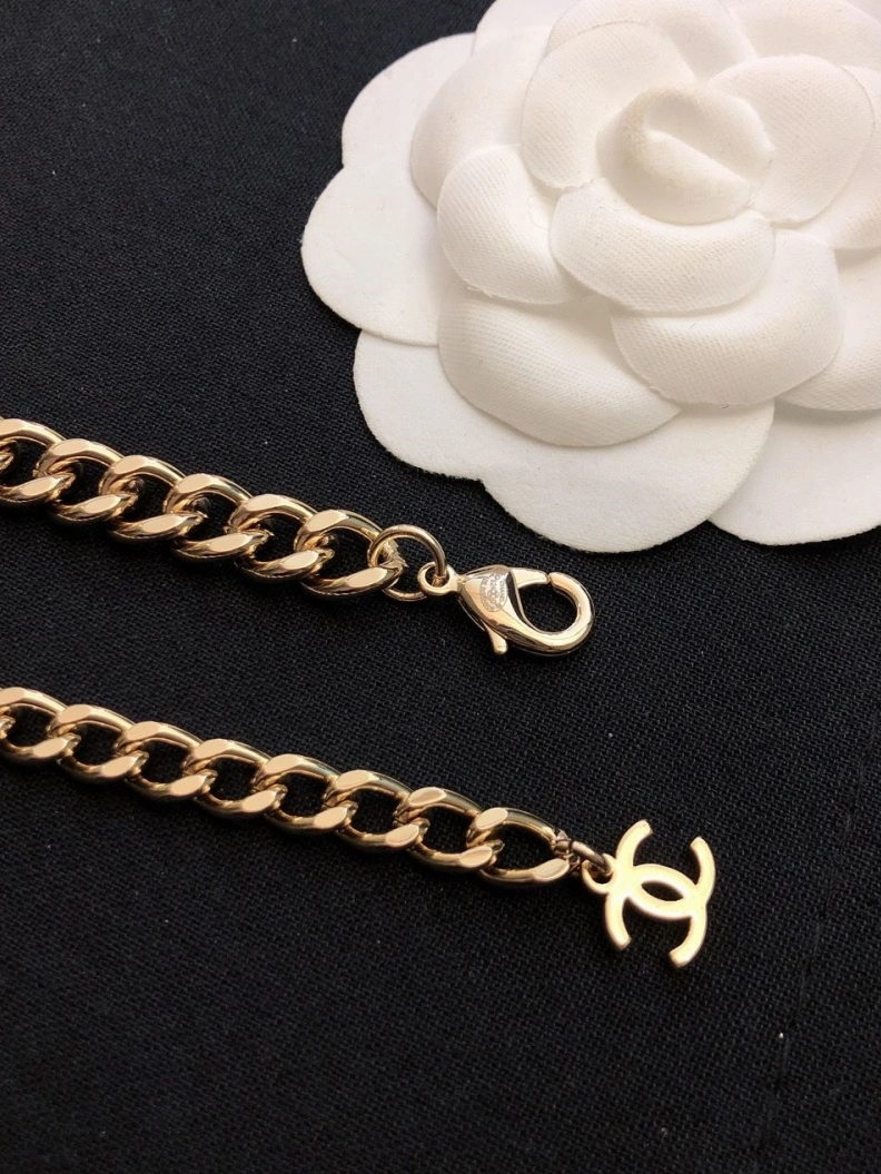 Classic Chxnxl Necklaces 286837