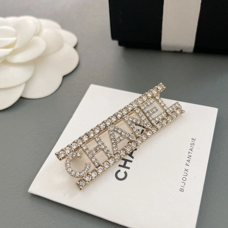Chxnxl Brooches Bold 284672