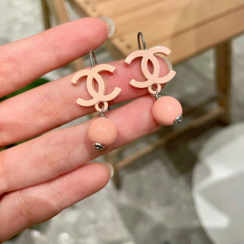 Bold Chxnxl Earrings 284564