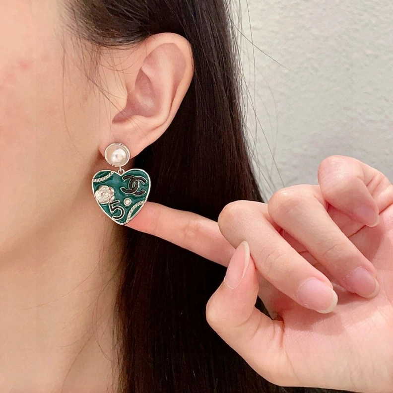 Unique Chxnxl Earrings 284578