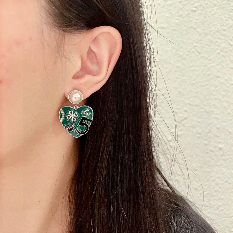 Unique Chxnxl Earrings 284578