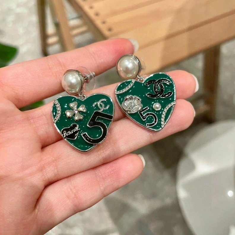 Unique Chxnxl Earrings 284578