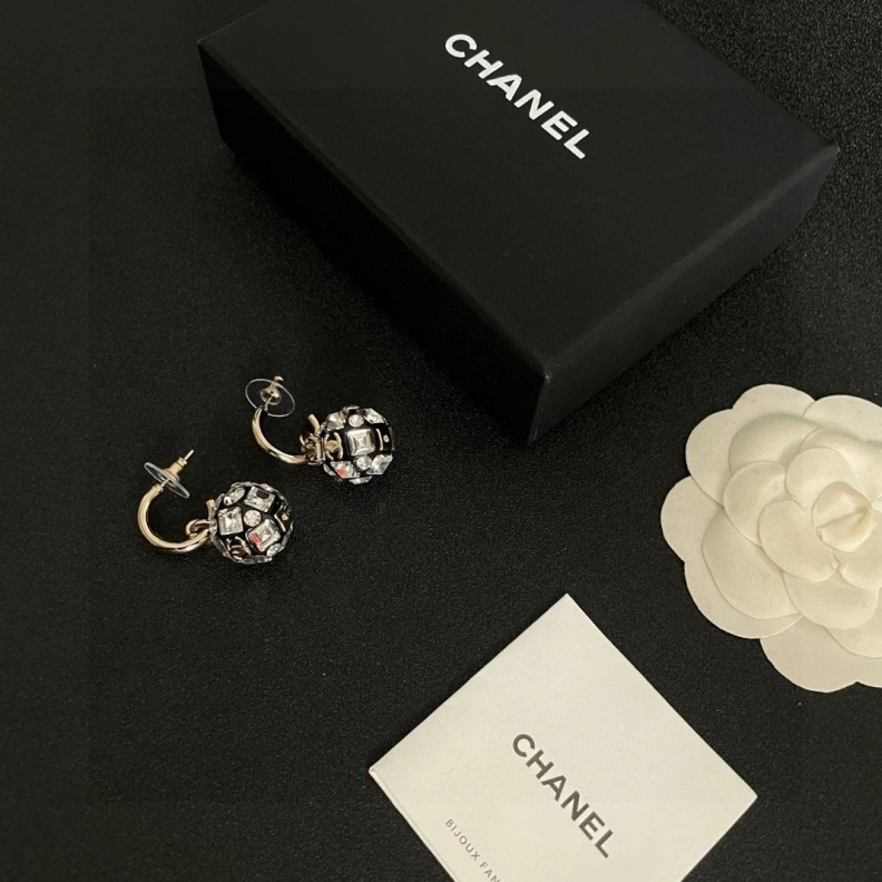 Classic Chxnxl Earrings 284586