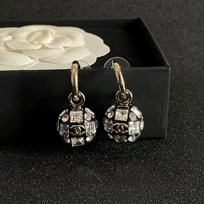 Classic Chxnxl Earrings 284586