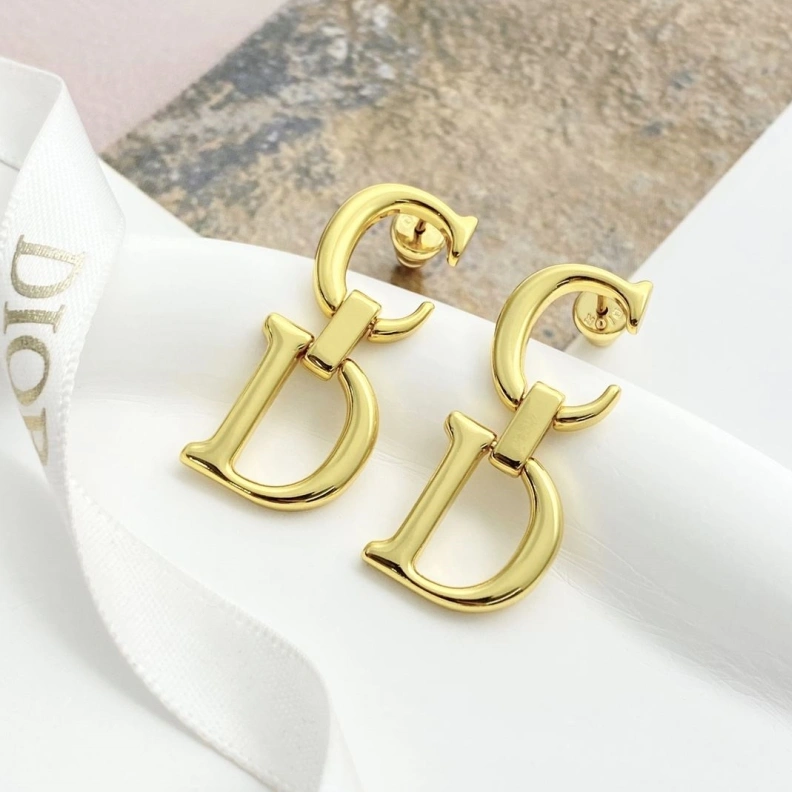 Christian Dxxr Earrings EyeCatching 293974