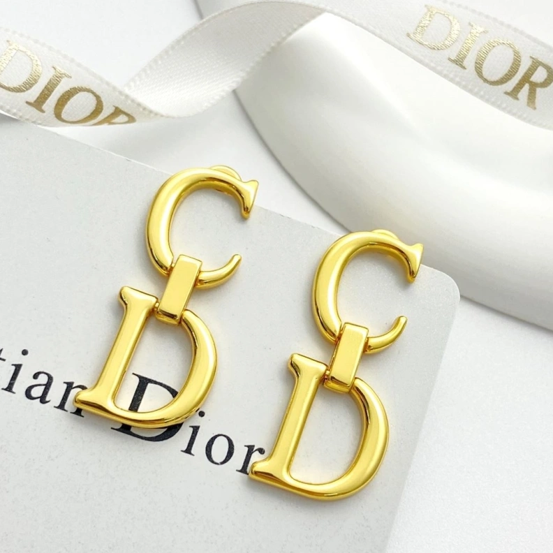 Christian Dxxr Earrings EyeCatching 293974