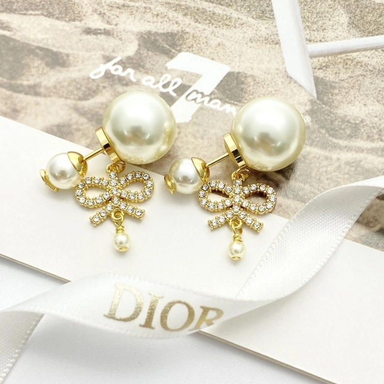 Elegant Christian Dxxr Earrings 293962
