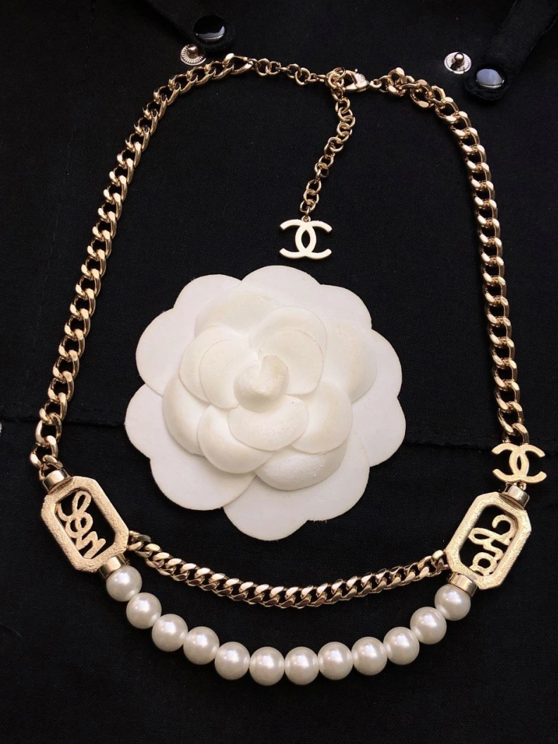 Bright Chxnxl Necklaces 285054