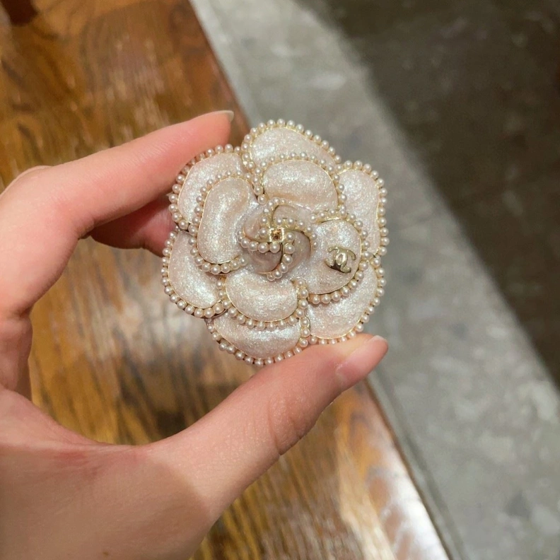Chxnxl Brooches Classic 284666
