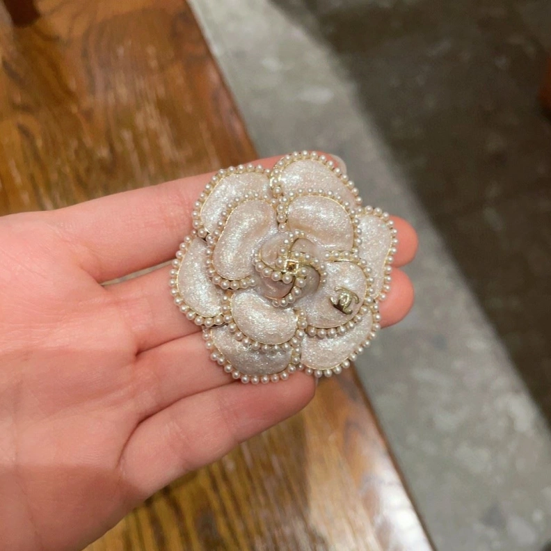 Chxnxl Brooches Classic 284666