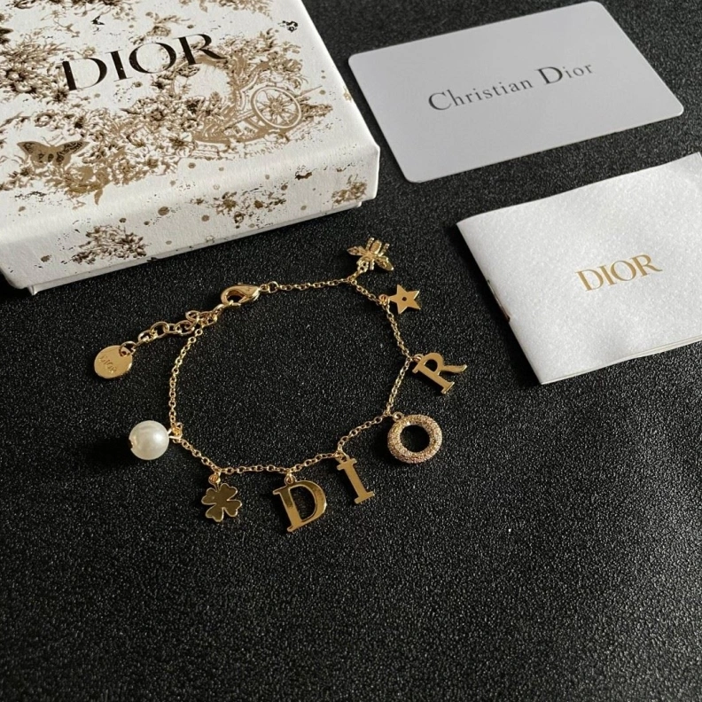 Christian Dxxr Necklaces Trendsetting 293775