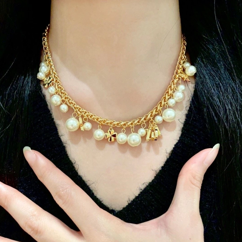 Christian Dxxr Necklaces Unique 293783