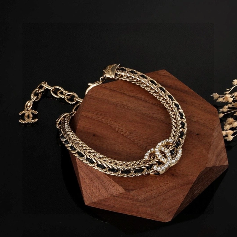 Minimalist Chxnxl Bracelets 284745