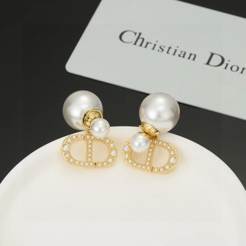 Christian Dxxr Earrings Refined 293950
