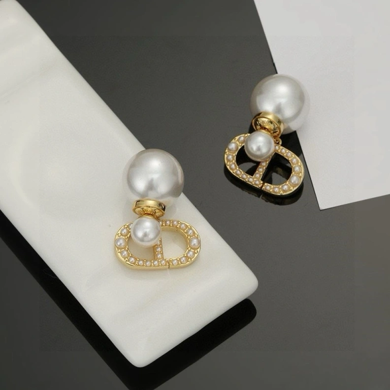 Christian Dxxr Earrings Refined 293950