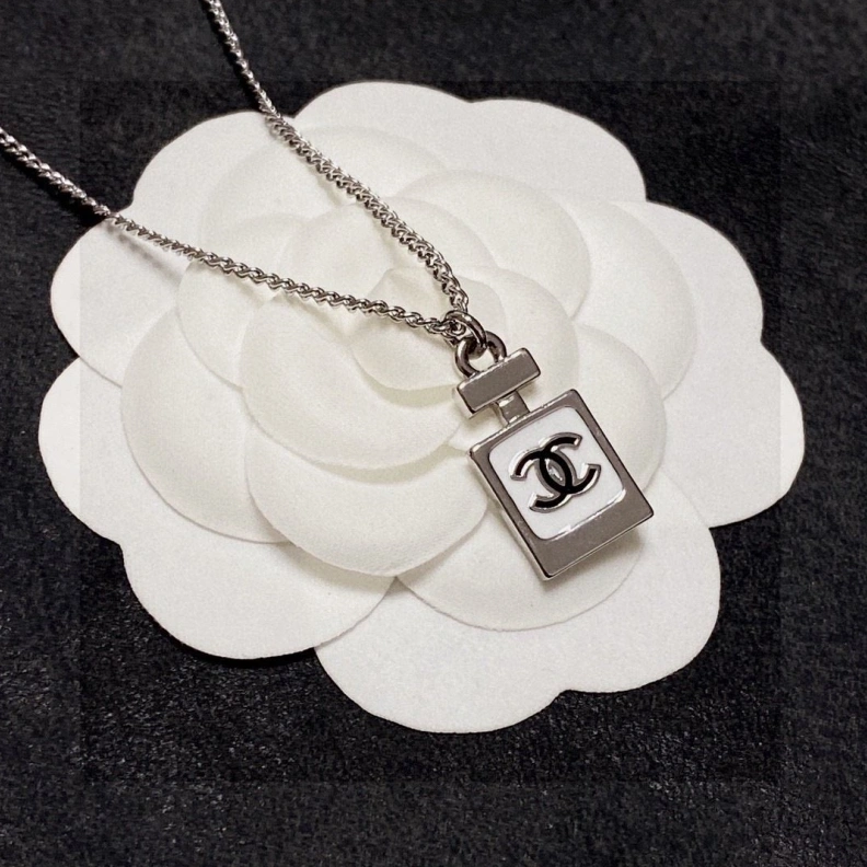 Soft Chxnxl Necklaces 286828