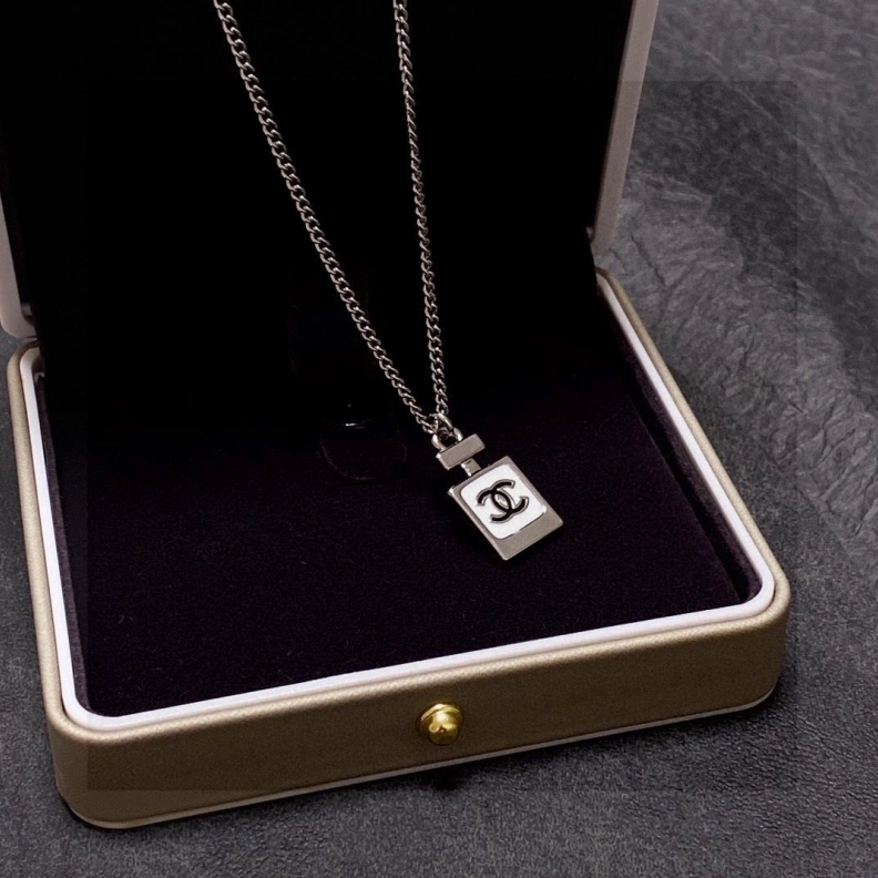 Soft Chxnxl Necklaces 286828