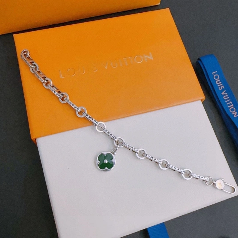 LX Necklaces EyeCatching 308597