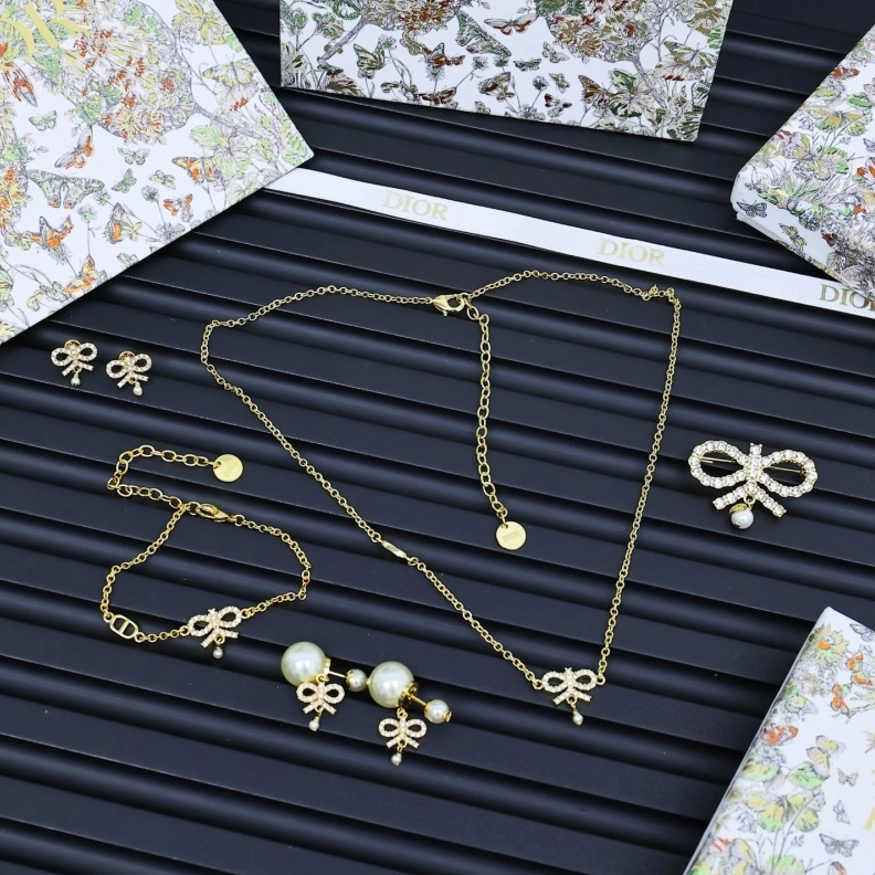 Christian Dxxr Necklaces UrbanStyle 293777