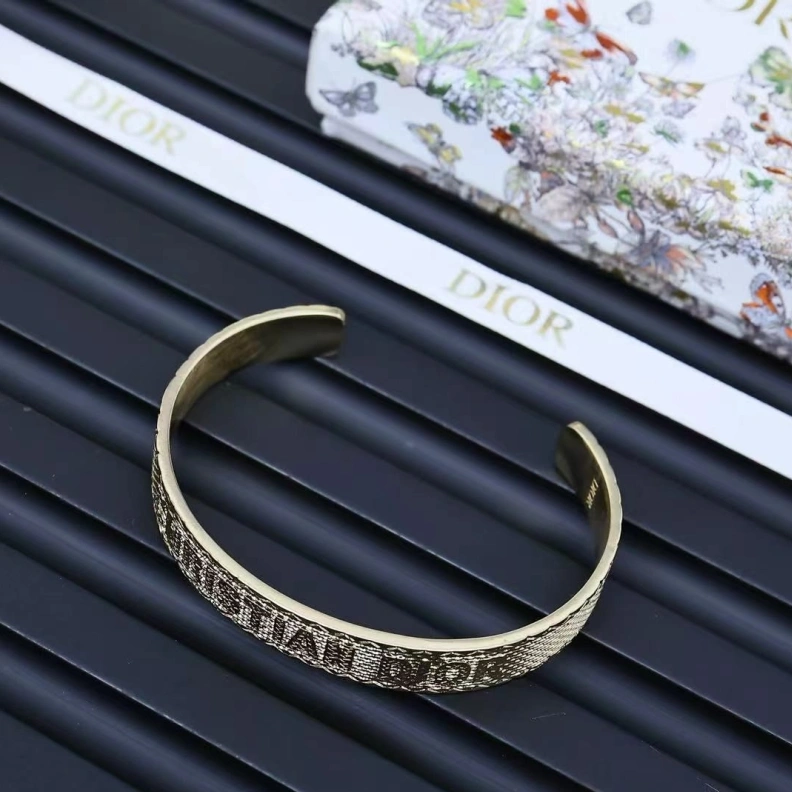 Christian Dxxr Bracelets Efficient 294037
