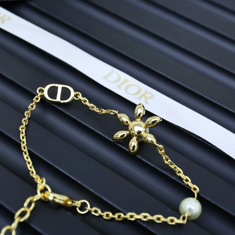 Christian Dxxr Bracelets Lightweight 294036