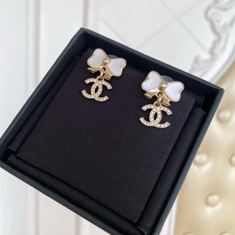 Durable Chxnxl Earrings 284549