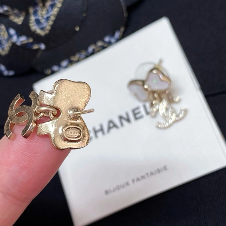 Durable Chxnxl Earrings 284549