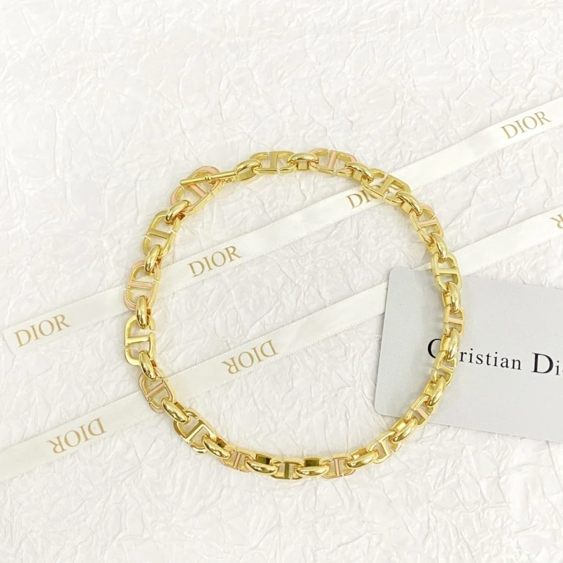 Classic Christian Dxxr Necklaces 293768