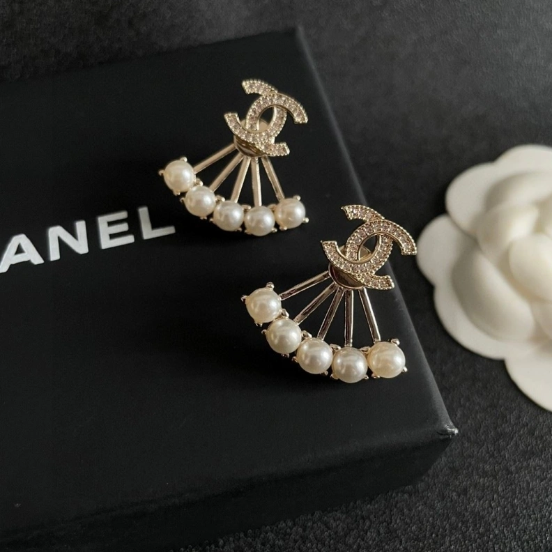 Chxnxl Earrings ModernLook 284534
