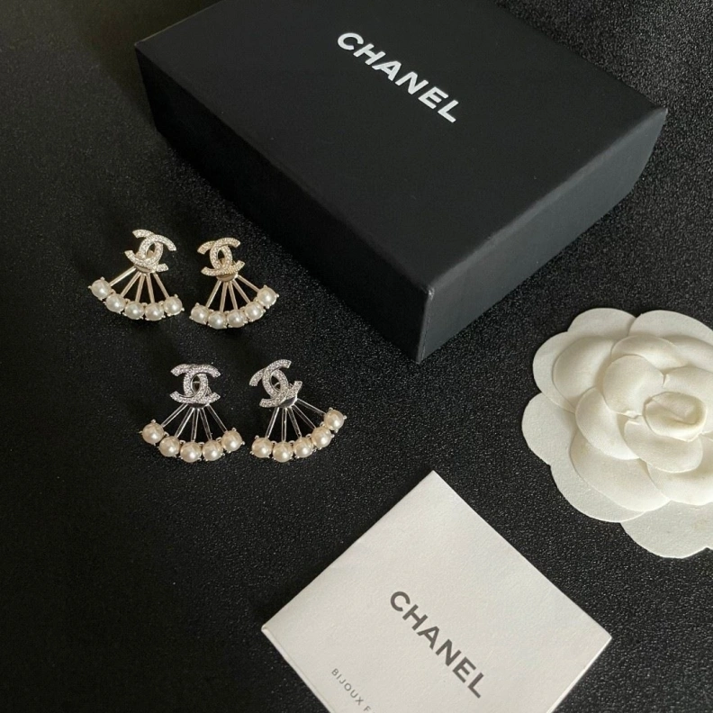 Chxnxl Earrings ModernLook 284534