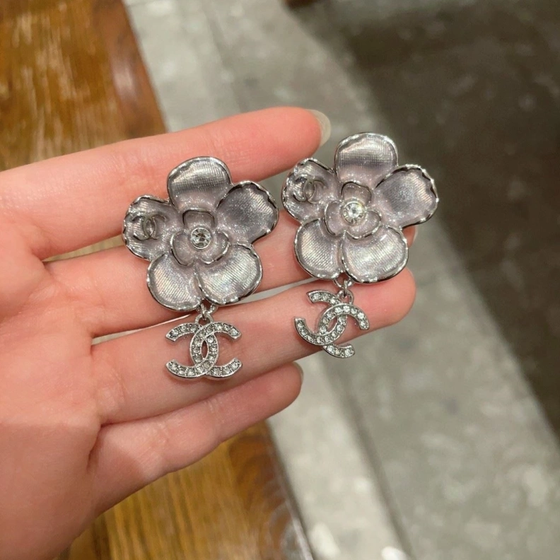 HighQuality Chxnxl Earrings 284526