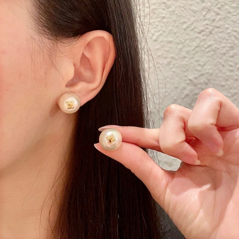 LX Earrings ModernLook 308677