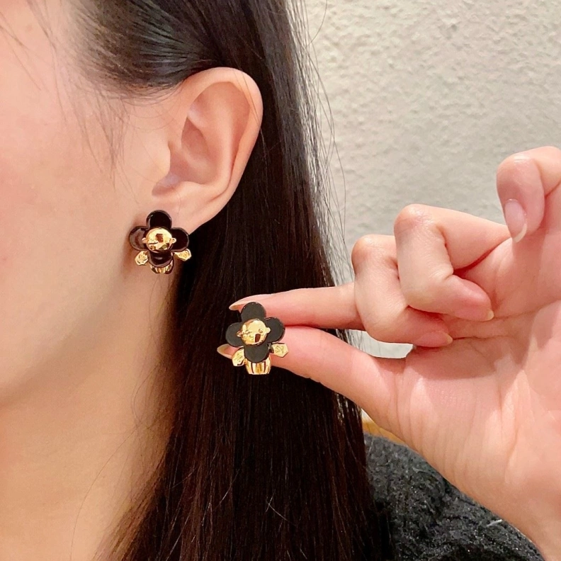 Comfortable LX Earrings 308667