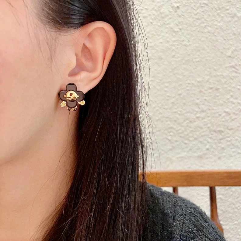 Comfortable LX Earrings 308667