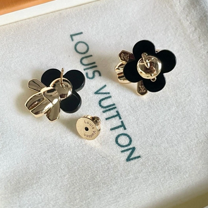 Comfortable LX Earrings 308667