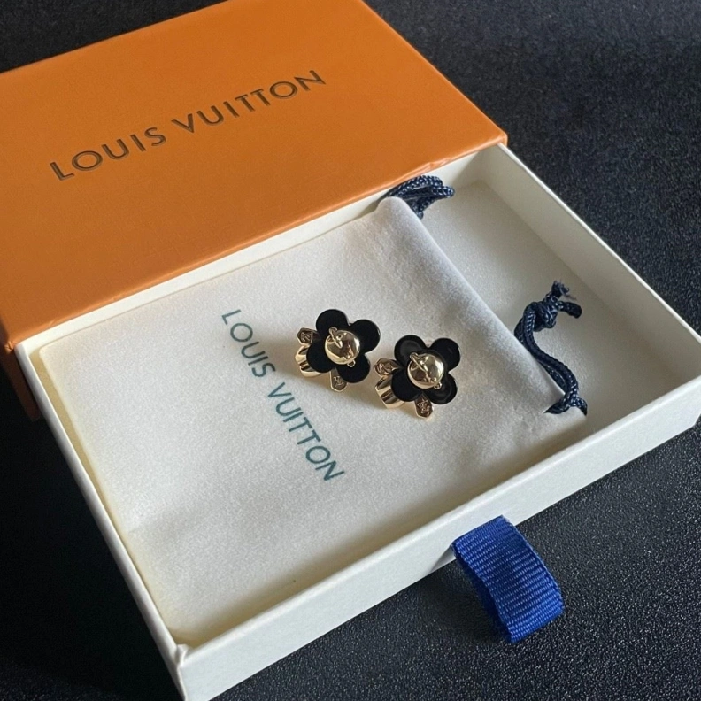 Comfortable LX Earrings 308667