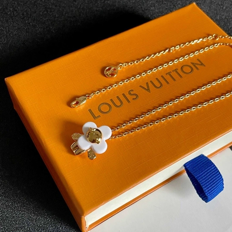 Comfortable LX Necklaces 308606