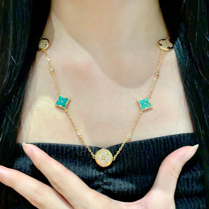 Bold LX Necklaces 308574