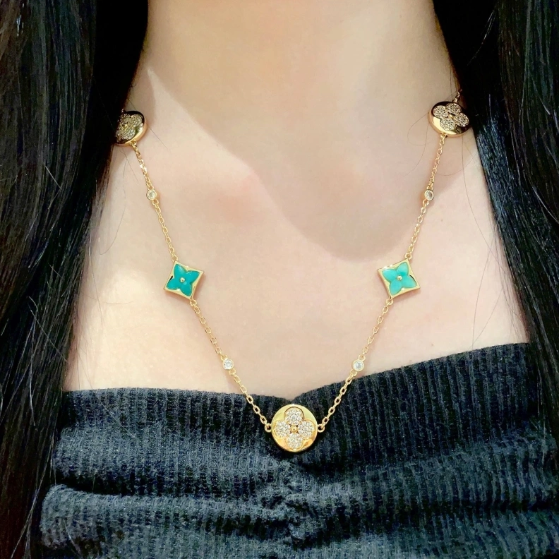 Bold LX Necklaces 308574
